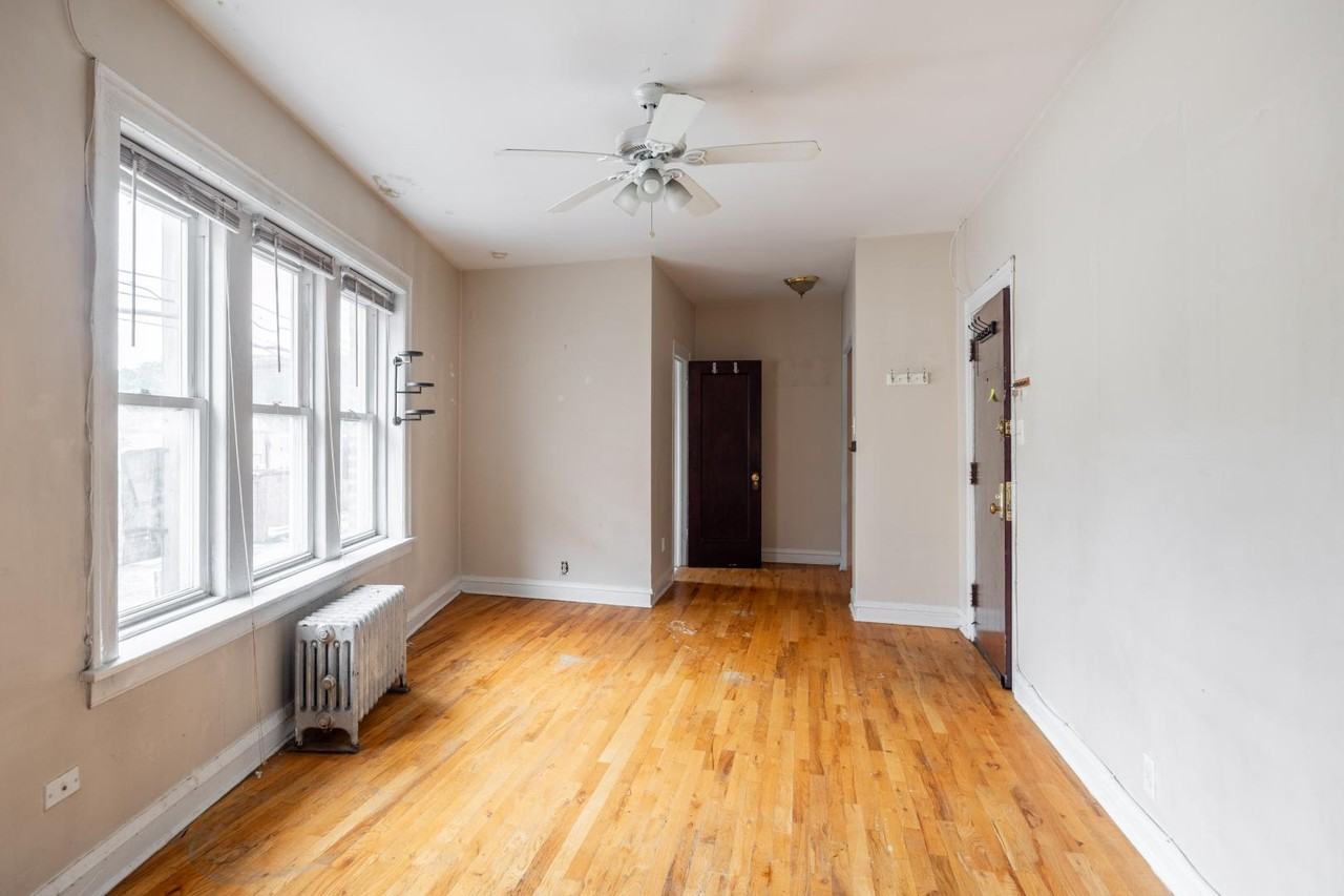 1145 W Morse Ave #105 - Photo 5 of 10