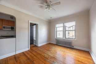 948 W Cuyler Ave #215 - Photo 1 of 1