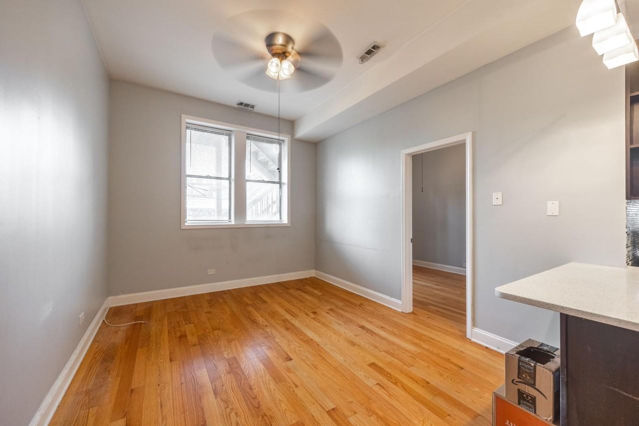 2124 N Milwaukee Ave #3R - Photo 4 of 14