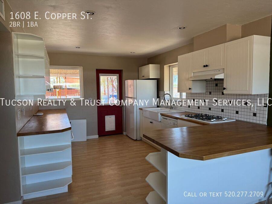 1608 E Copper St - Photo 6 of 17