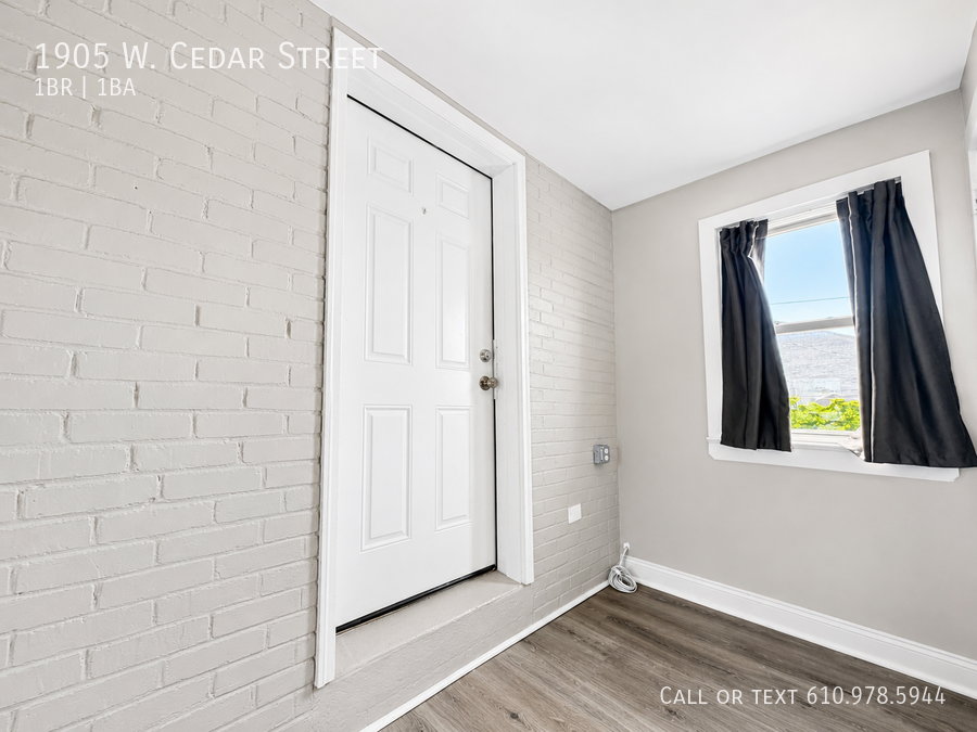 1905 W Cedar St - Photo 5 of 20