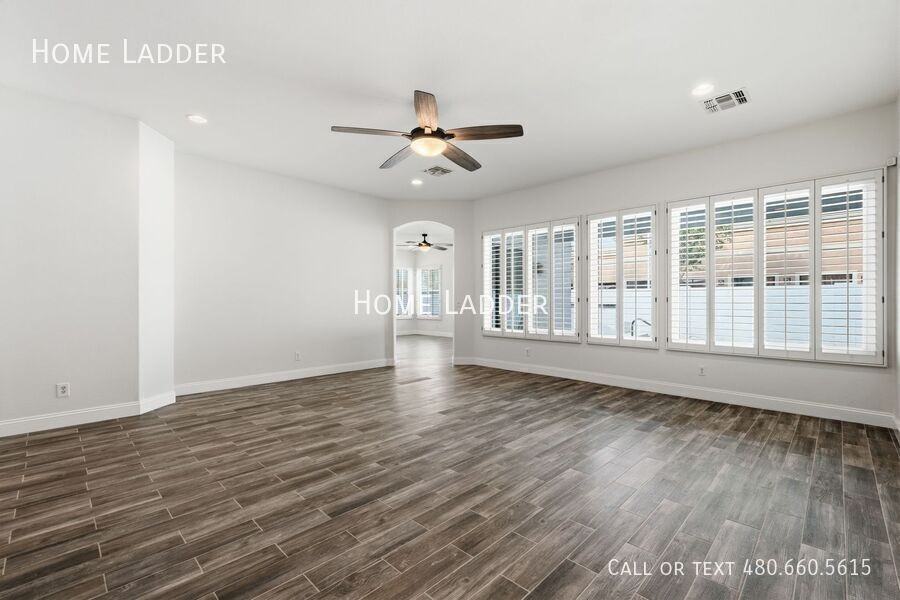 5080 S Mcclelland Dr - Photo 5 of 35