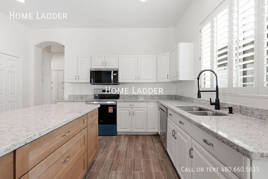 5080 S Mcclelland Dr - Photo 7 of 35
