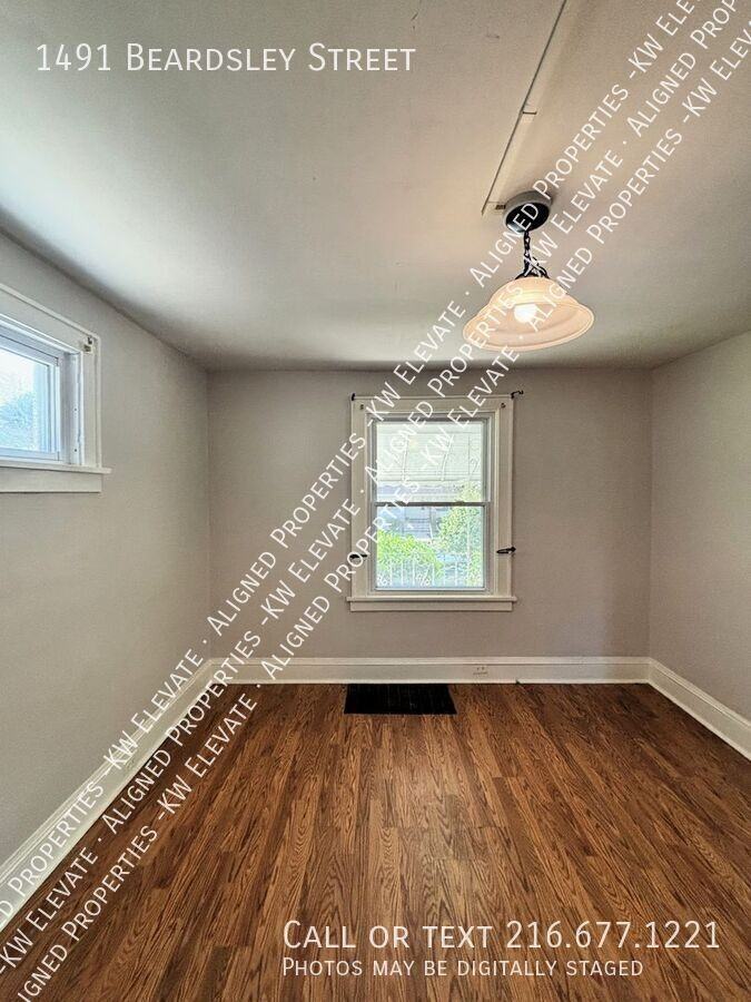 1491 Beardsley St - Photo 7 of 21