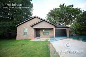 featured image of 2406 Boydston St