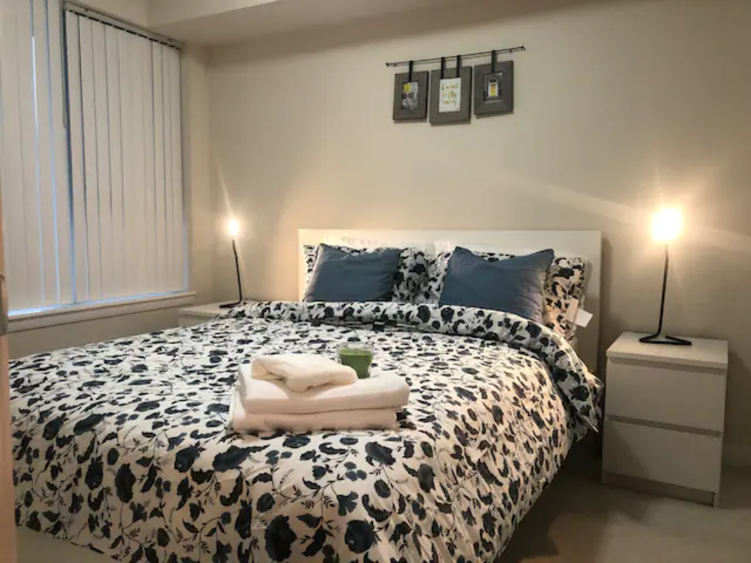 25 Town Centre Crt - Photo 5 of 10