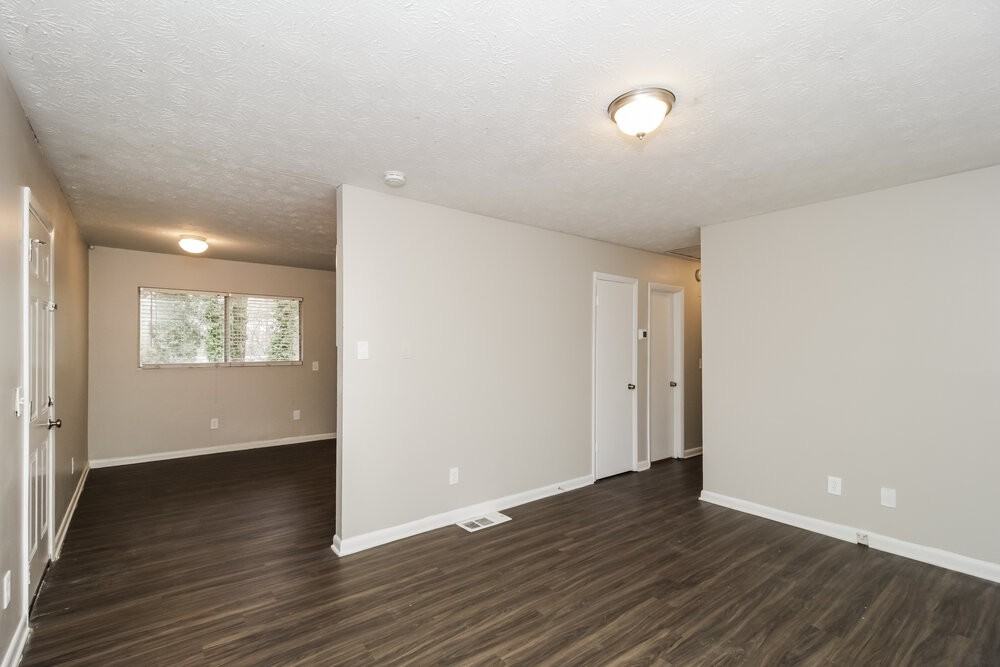 479 Clara Dr - Photo 6 of 16