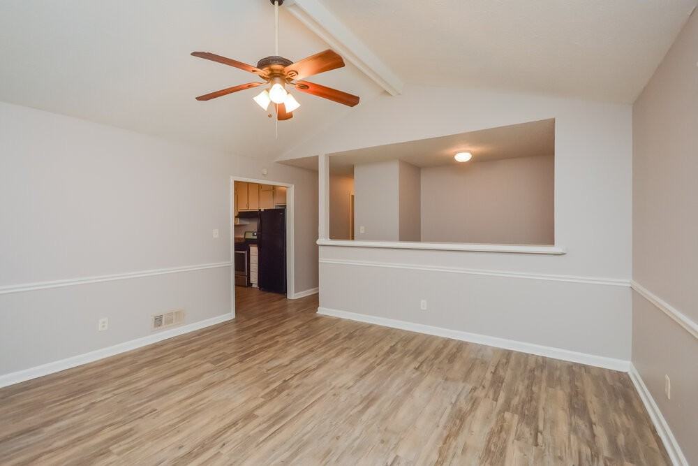 1589 Cherry Hill Ln Sw - Photo 5 of 17