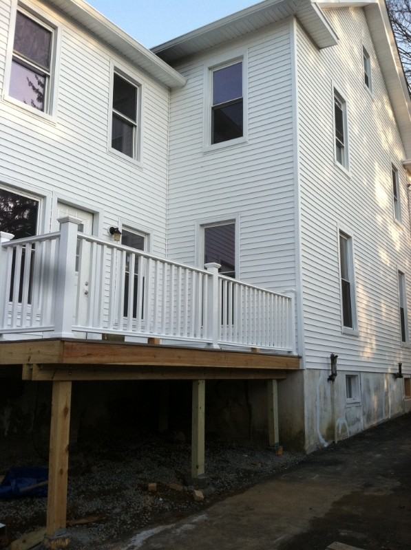 100 Main St - Photo 3 of 17