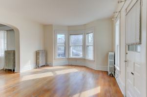 featured image of 302 W 15th St #1