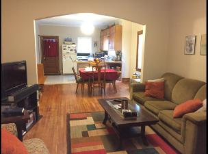 1016 Foster St - Photo 3 of 12