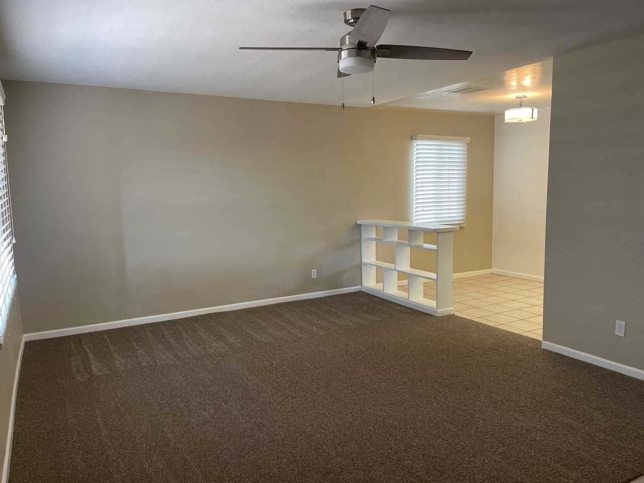 4327 N 17th Ave - Photo 3 of 28