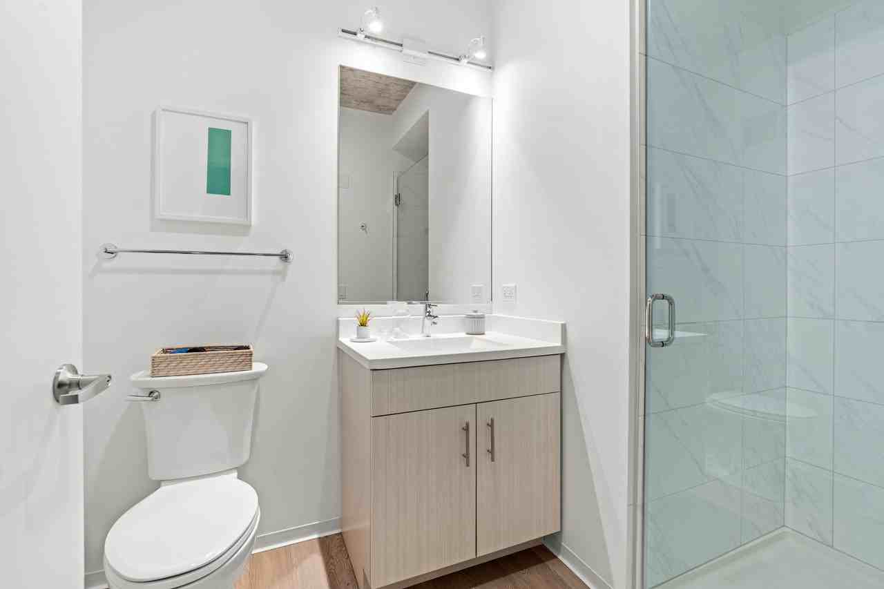 1395 S Wabash Ave - Photo 4 of 9