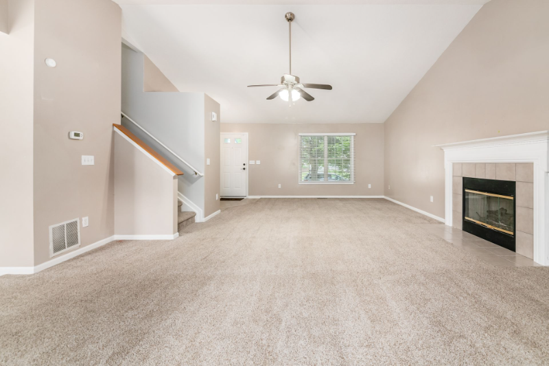 8607 Clover Glade Dr - Photo 3 of 20