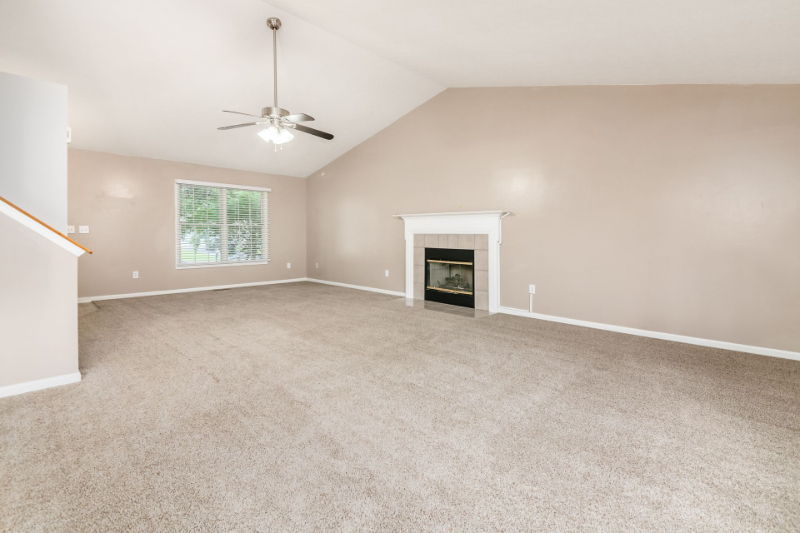 8607 Clover Glade Dr - Photo 4 of 20