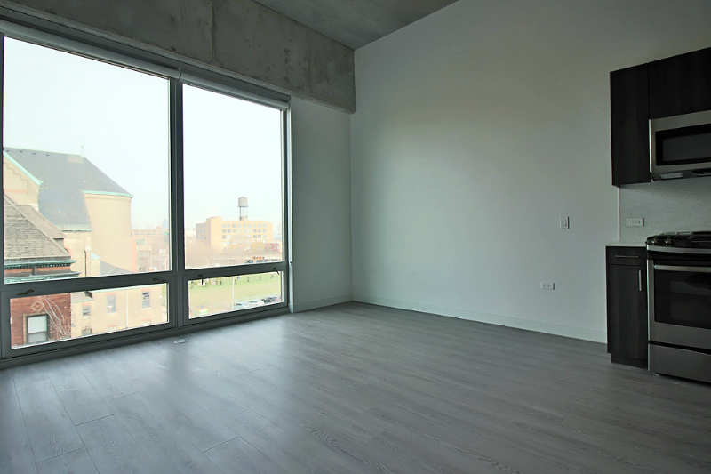 712 N Morgan St - Photo 2 of 18