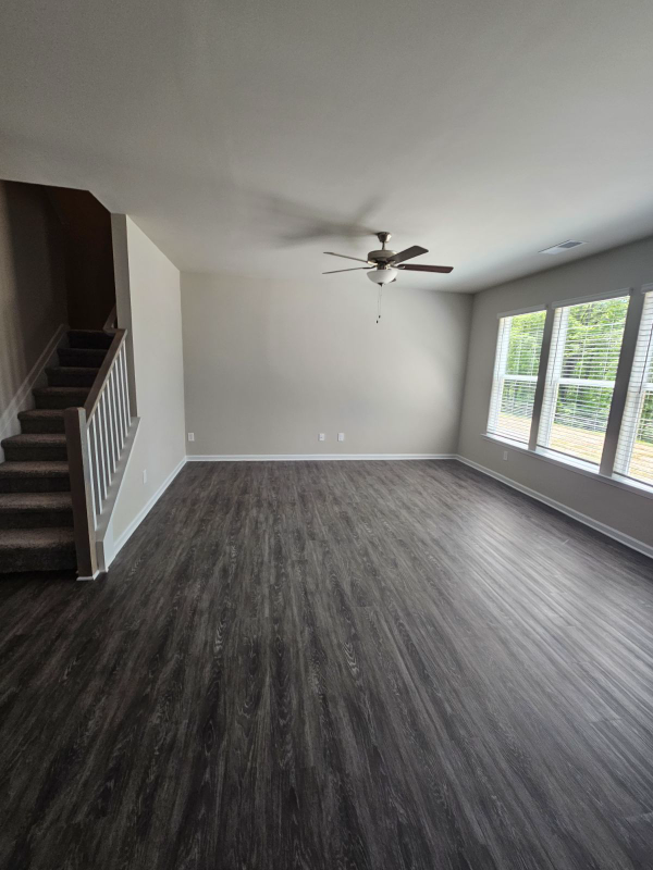 235 Presidents Way - Photo 4 of 4