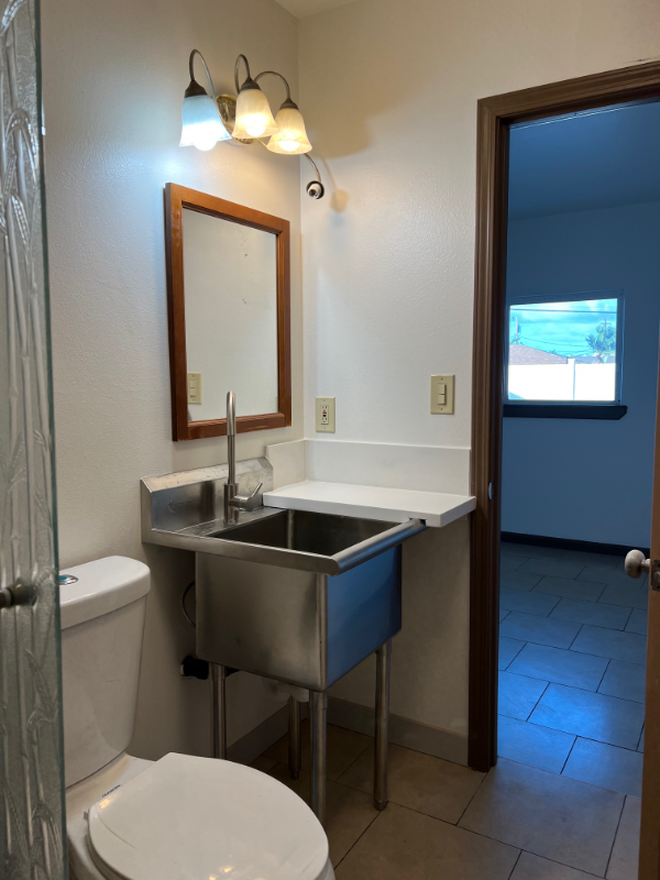 375 Ano St #B - Photo 3 of 11