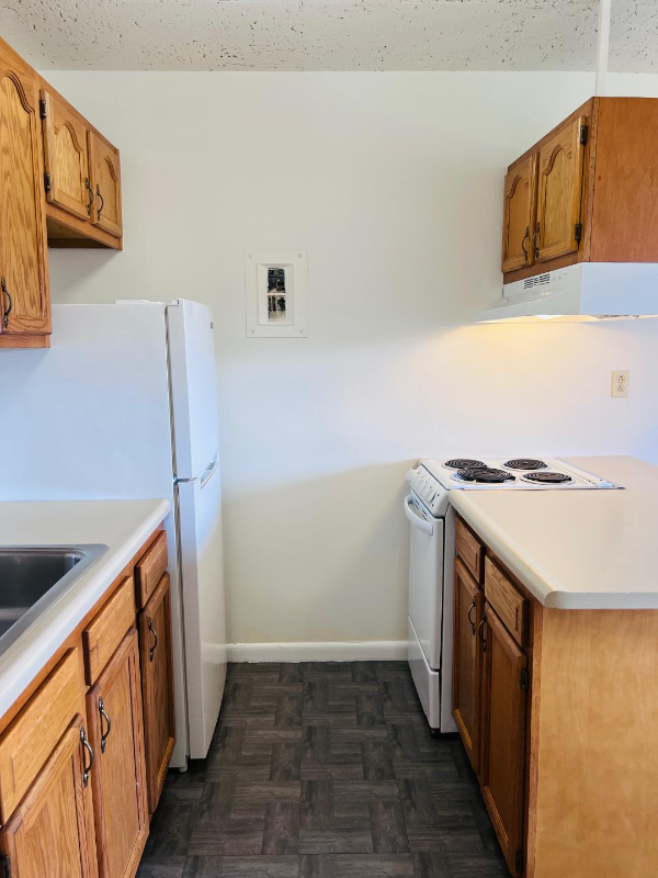 1340 4th Ave #10 - Photo 7 of 13