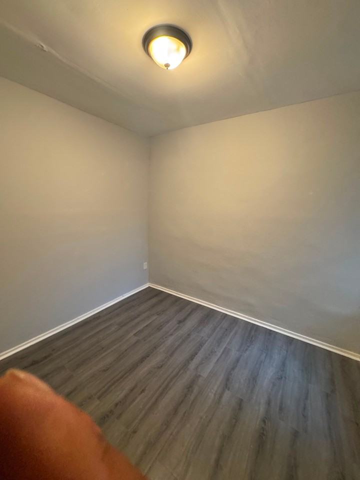 1250 S Ringgold St - Photo 5 of 6