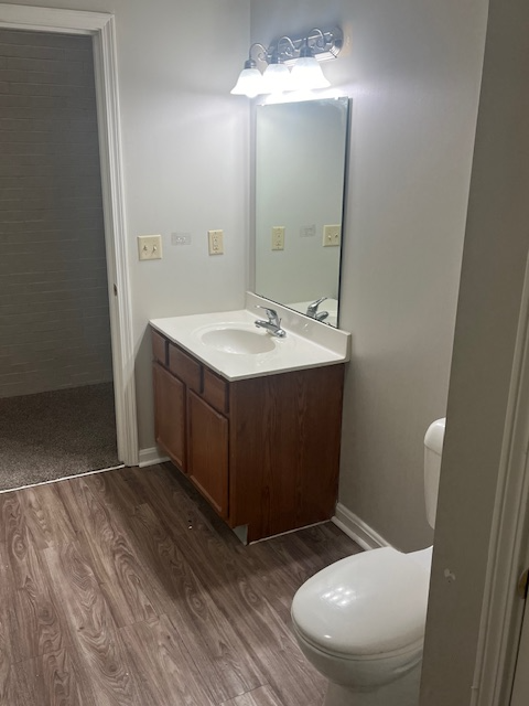316 W Walnut St #116 - Photo 4 of 6