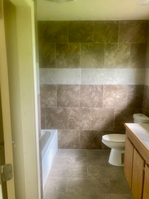 1001 Mcdonald Dr #11 - Photo 6 of 8