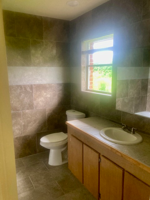 1001 Mcdonald Dr #11 - Photo 7 of 8
