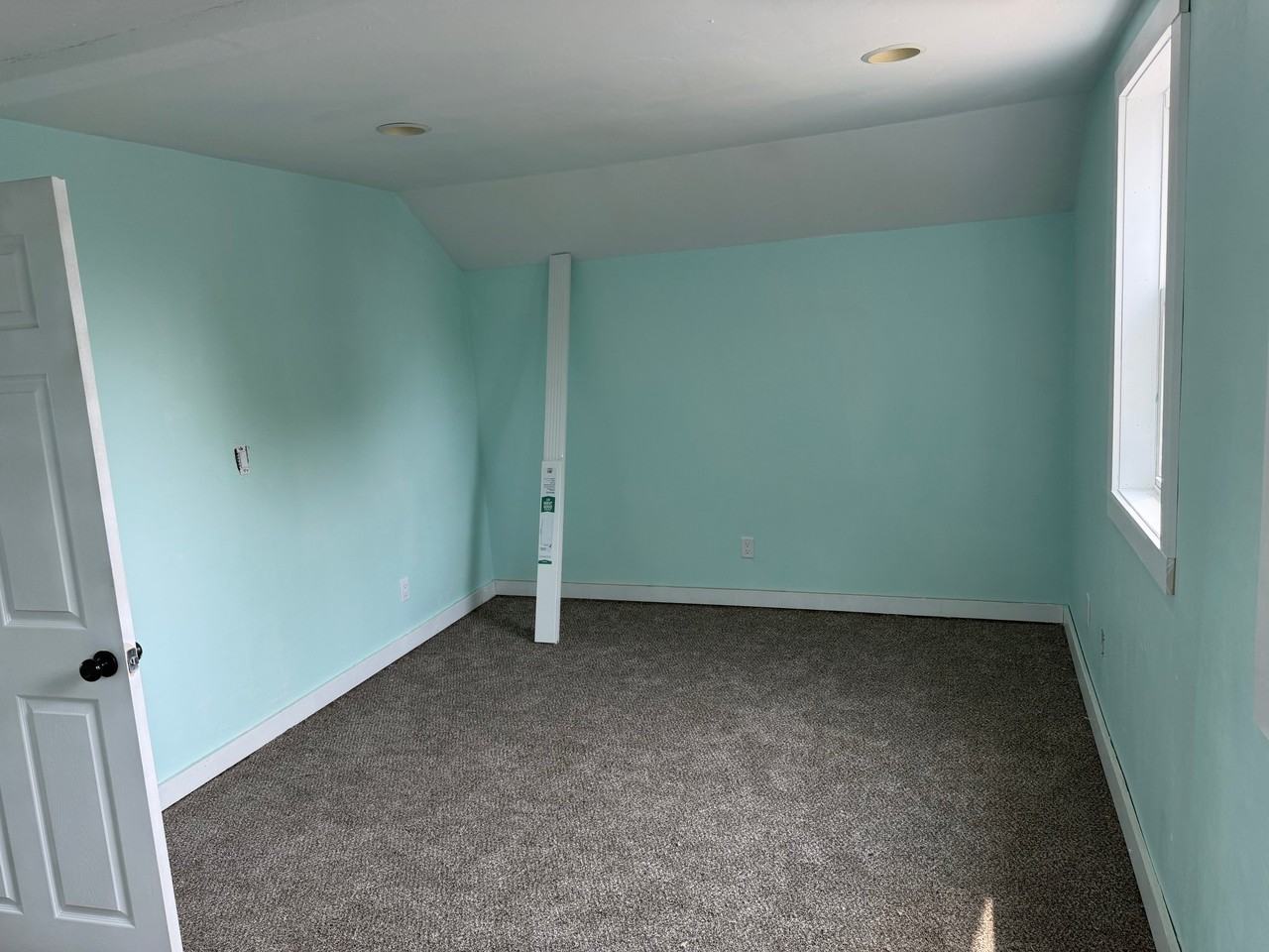 232 N Main St - Photo 7 of 18