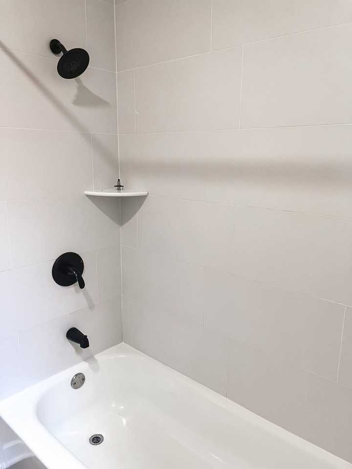 1931 S Bonsall St - Photo 3 of 9