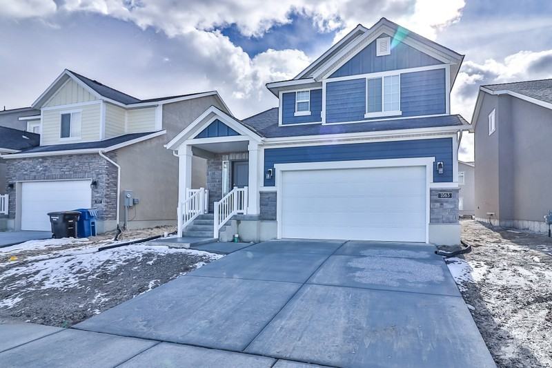 1063 W Osprey Dr - Photo 2 of 43