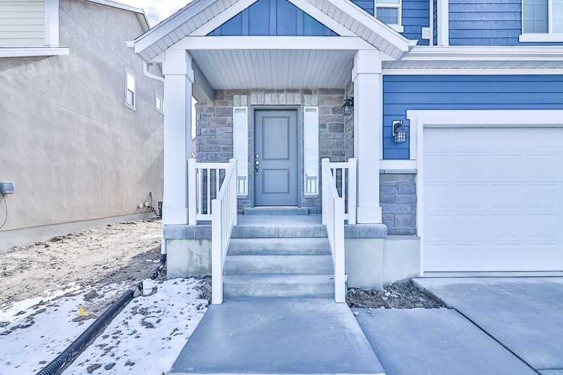 1063 W Osprey Dr - Photo 4 of 43