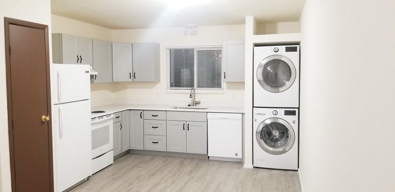 459 E St #2 - Photo 5 of 15