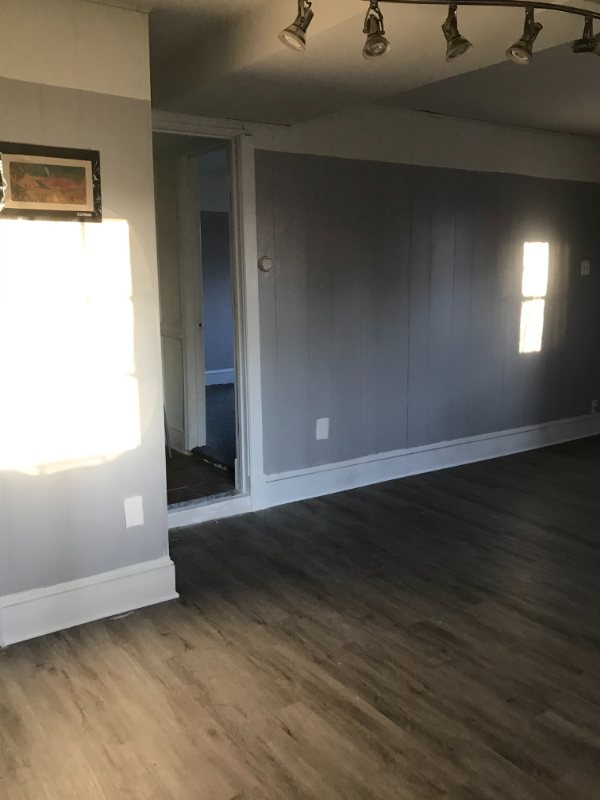 4816 Kilbane Rd - Photo 4 of 18