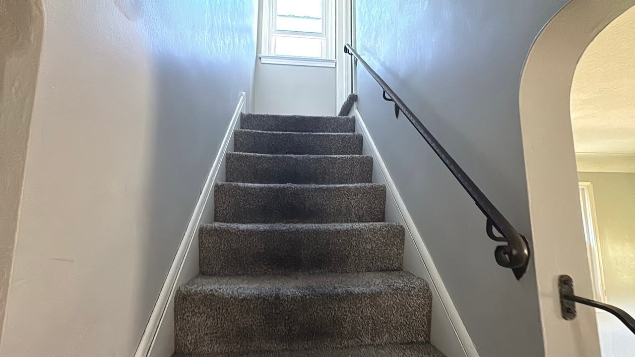 11511 Bradwell Rd - Photo 4 of 6