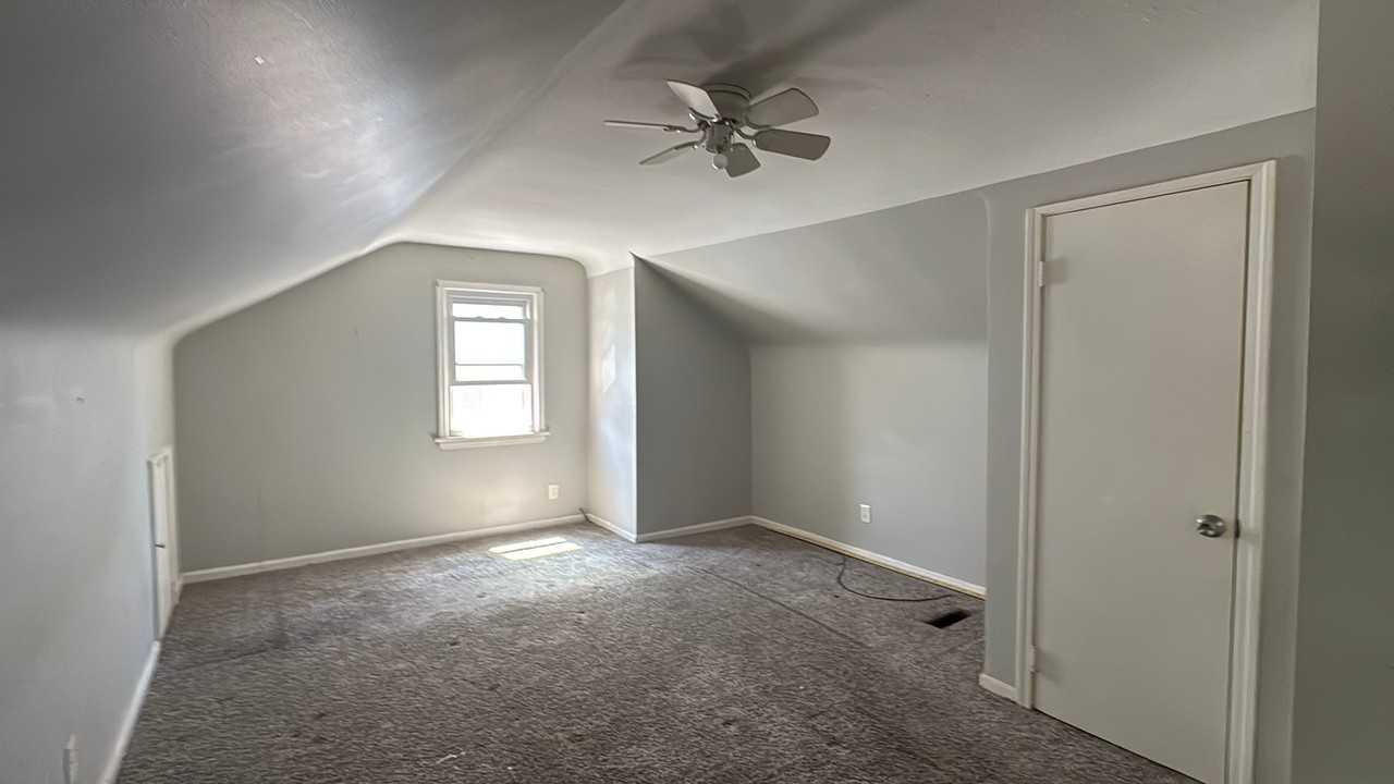 11511 Bradwell Rd - Photo 5 of 6