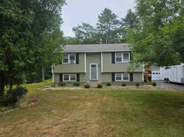 featured image of 3 Riverview Dr