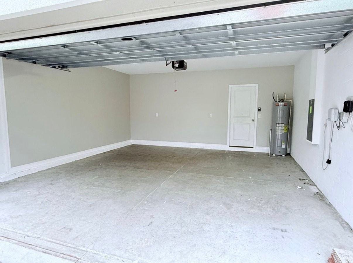 7109 Amelia Cove Ct - Photo 2 of 16