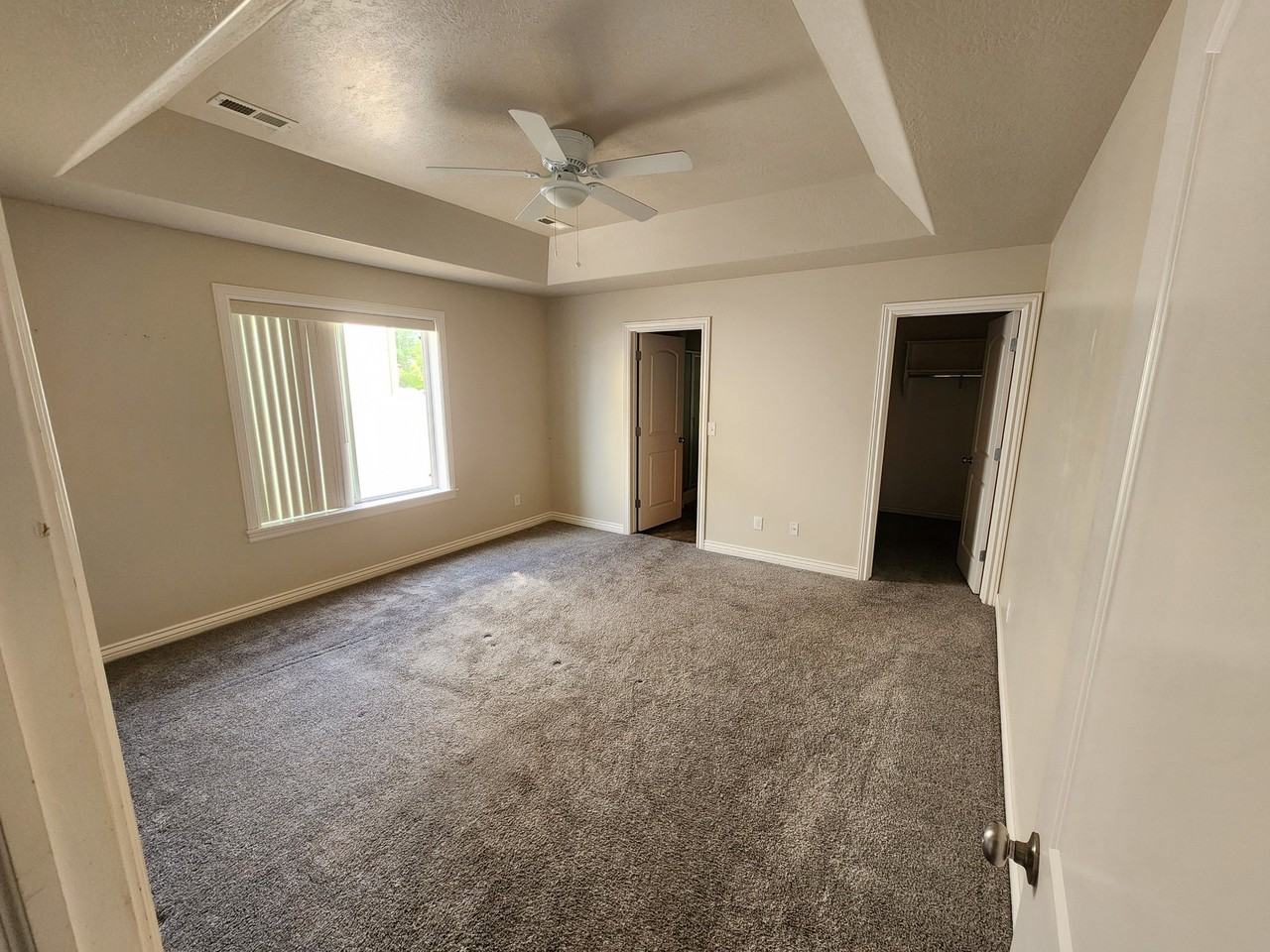 294 W Leann Way - Photo 5 of 11