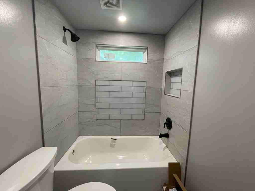 1274 Benton St Nw - Photo 5 of 13