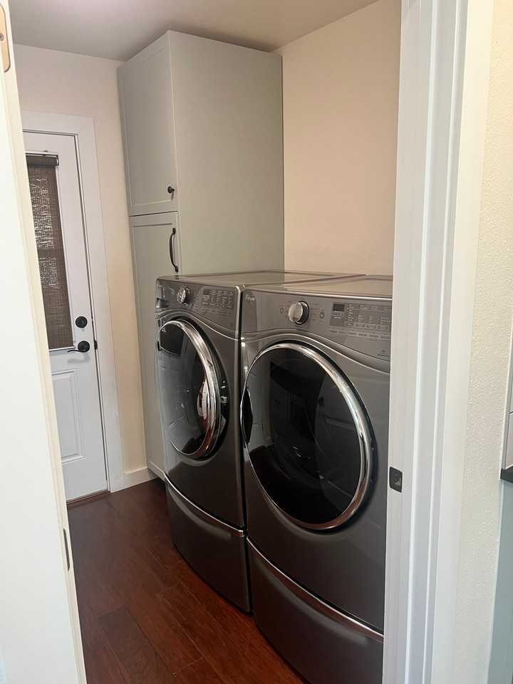 1711 E Gaylon Dr - Photo 5 of 13