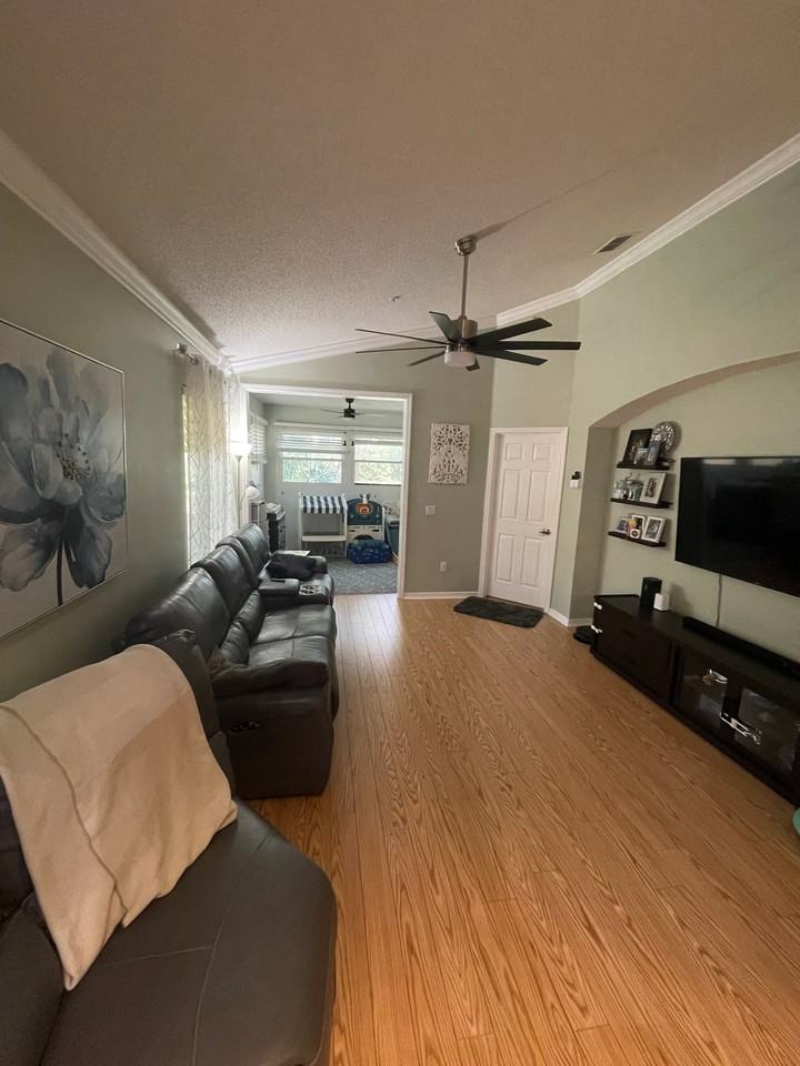 540 Cranes Way #202 - Photo 2 of 11