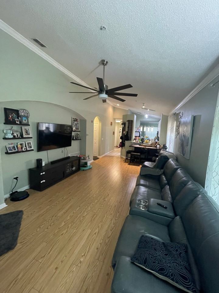 540 Cranes Way #202 - Photo 5 of 11