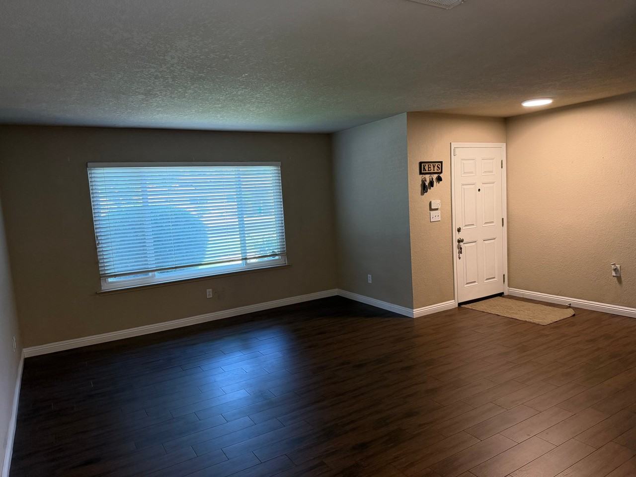 540 Sundance Ln - Photo 2 of 15