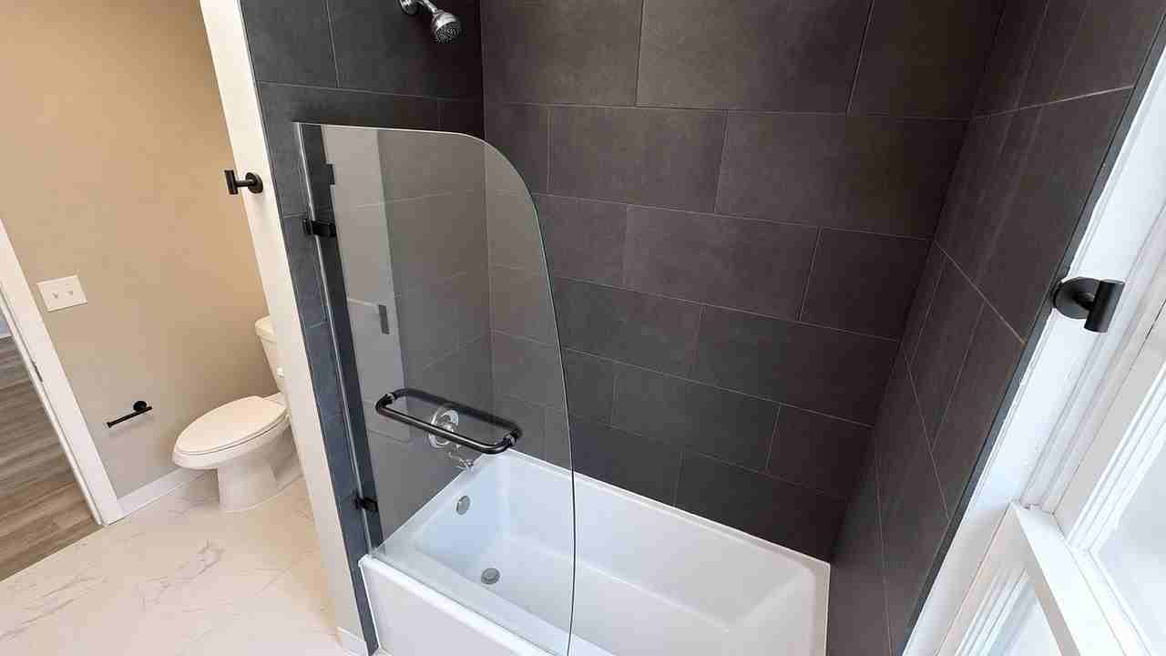 16314 Scottsdale Blvd - Photo 7 of 16