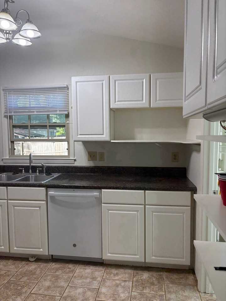 124 Apple Tree Ct - Photo 6 of 14