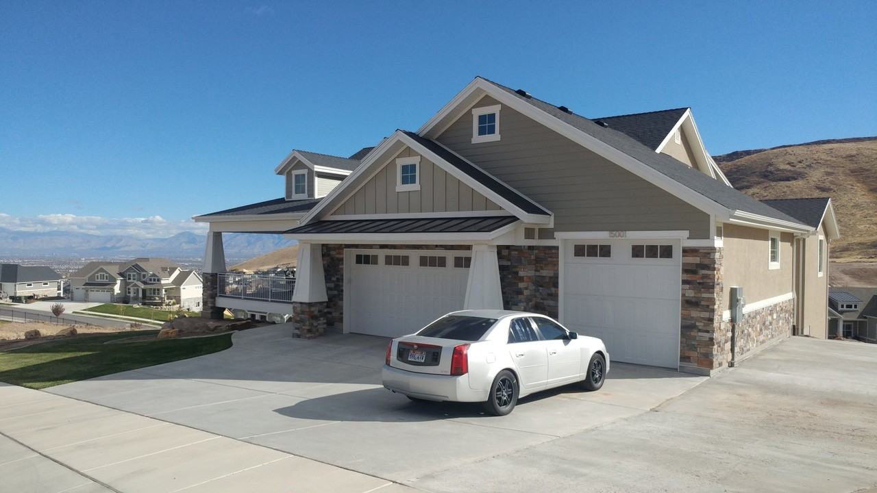 15001 S Cedar Heights Dr - Photo 2 of 14