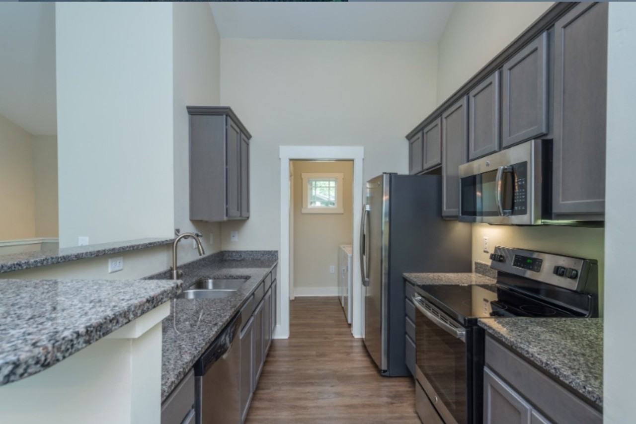 39 Conestee St - Photo 7 of 16