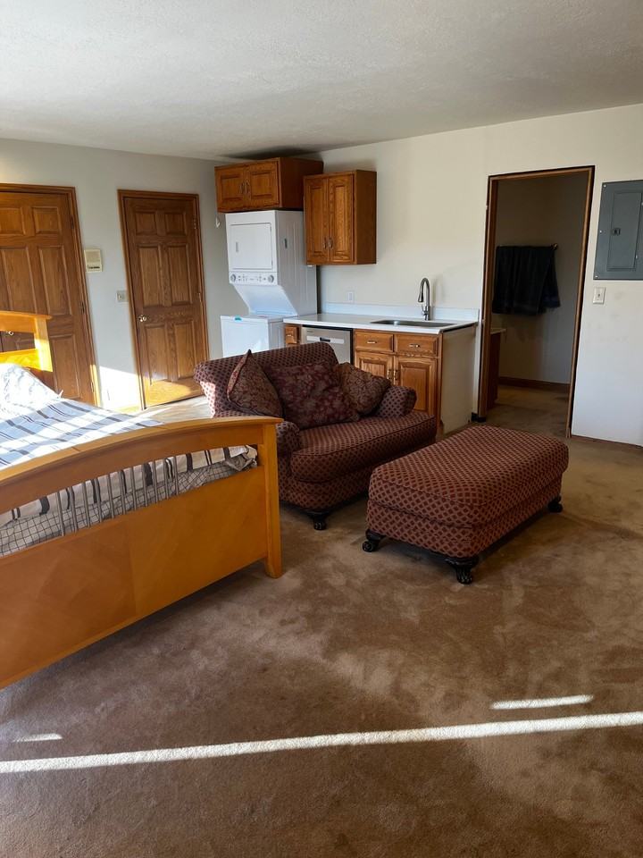 7182 Stagecoach Dr #1 - Photo 3 of 12