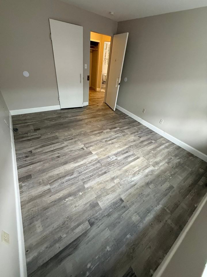 50 Gillett St #D1 - Photo 6 of 8
