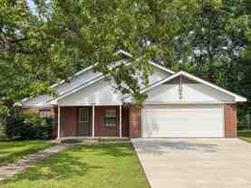 712 Edgewood Cir - Photo 1 of 1